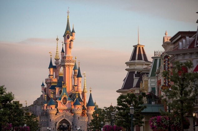 Disneyland surpasses itself in wokism Decryption News