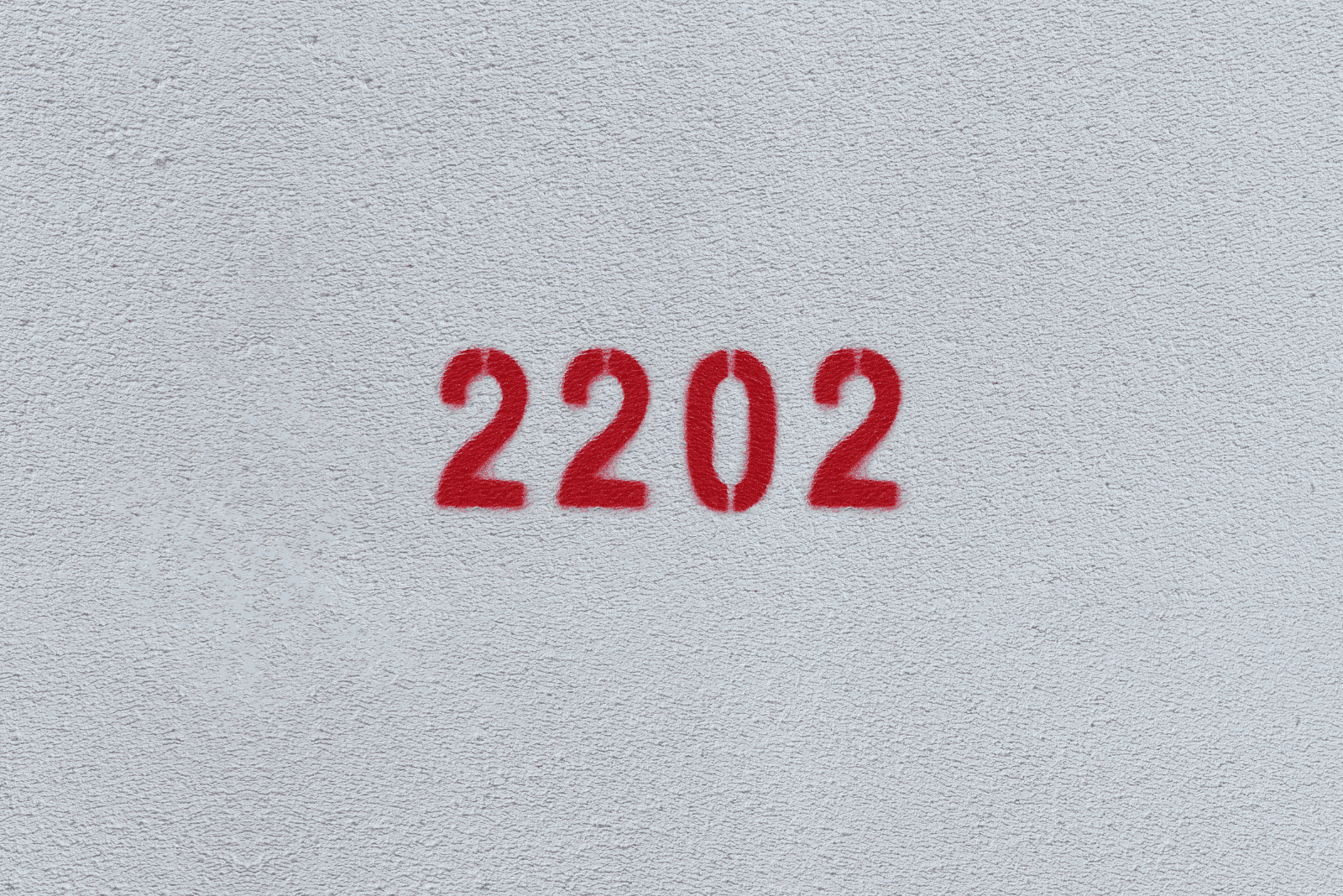 numéro 2202 sur fond gris