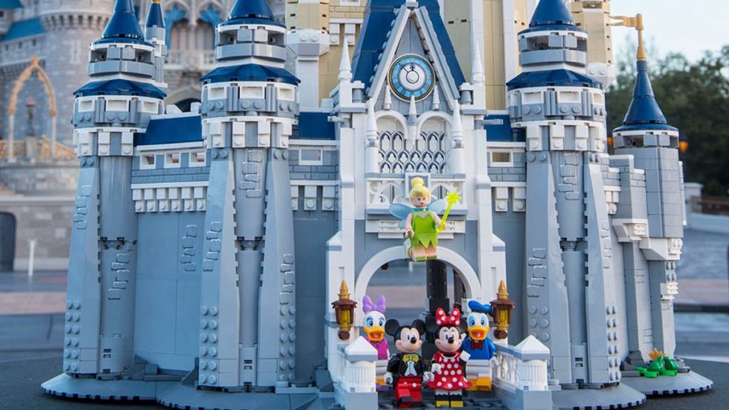 LEGO 71040 Le Disney Château à Disney Mode de vie mondial redimensionné en vedette