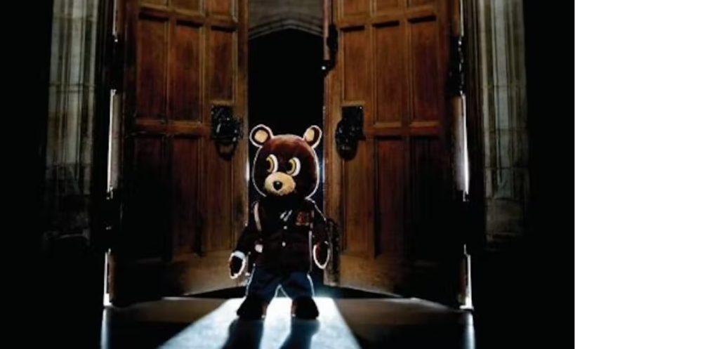 1663064693 486 Kanye West lhistoire du Dropout Bear la mascotte la plus