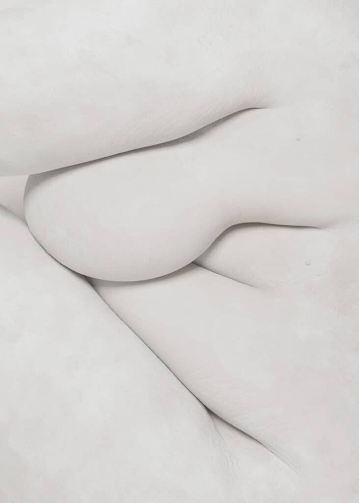Charlotte Abramow - The Envelopes - Marshmallow, 2016, Paris.  © Charlotte Abramow