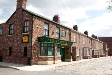 The Coronation Street legend will dramatically return to the cobbles after 12 years