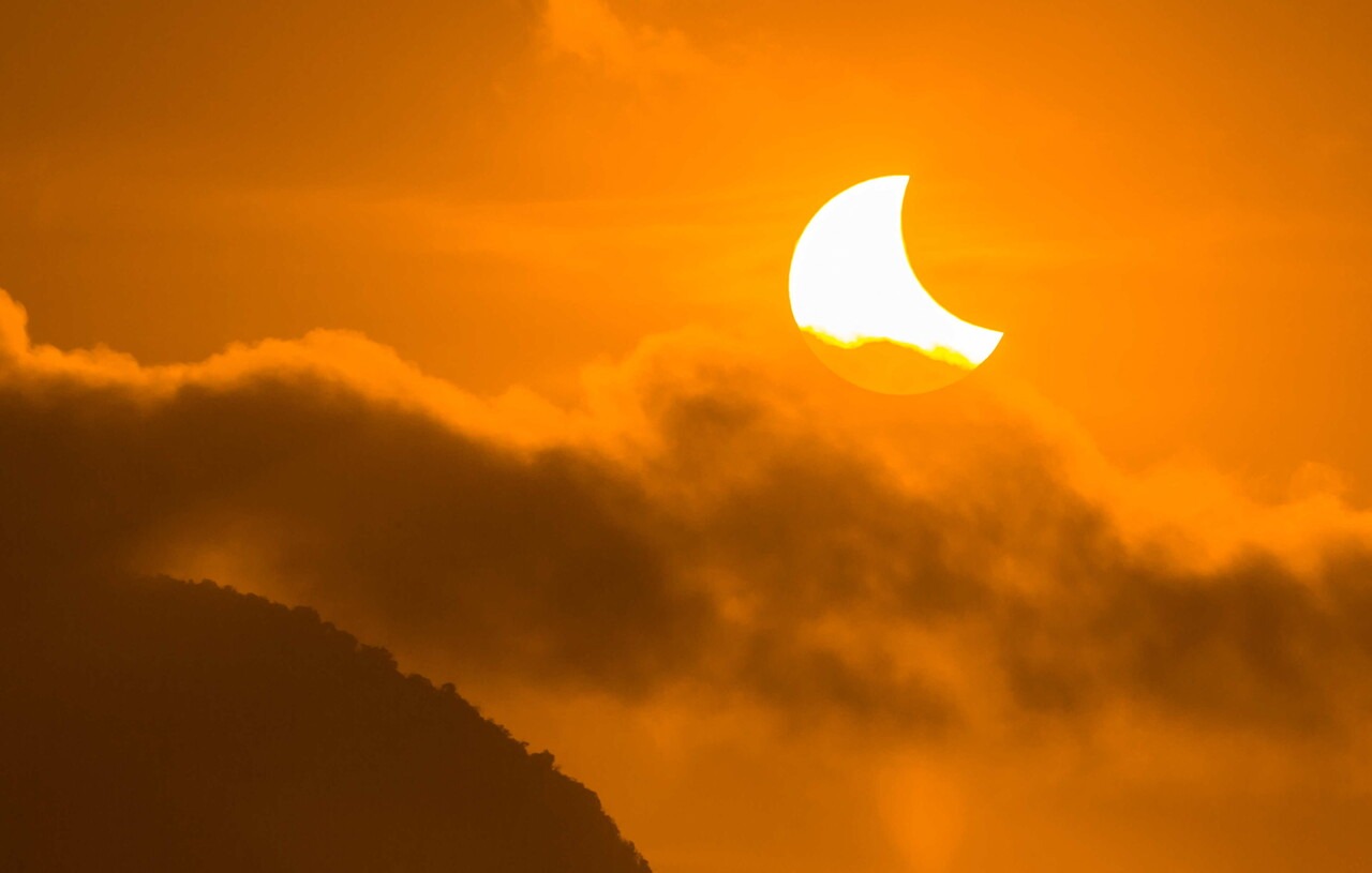 Une eclipse partielle de soleil prevue en octobre voici