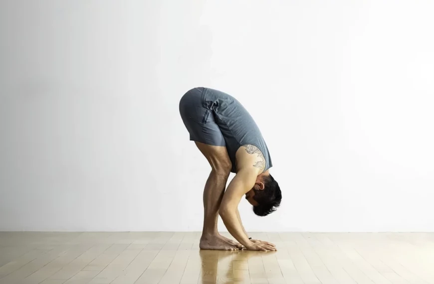 The 8 best yoga postures to relieve your lower back pain