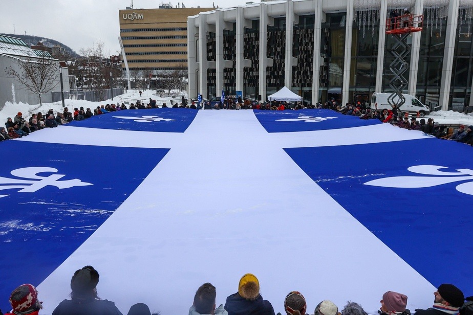 1674408218 75th anniversary of the Fleurdelise The largest Quebec flag
